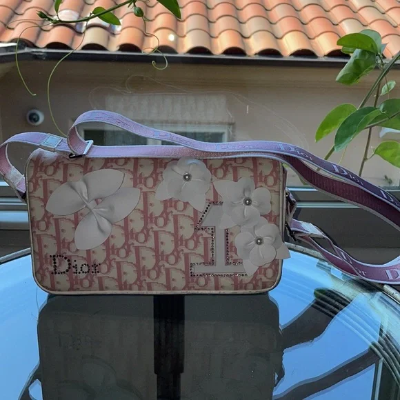 Christian Dior Girly crossbody bag - Picture 4 of 16